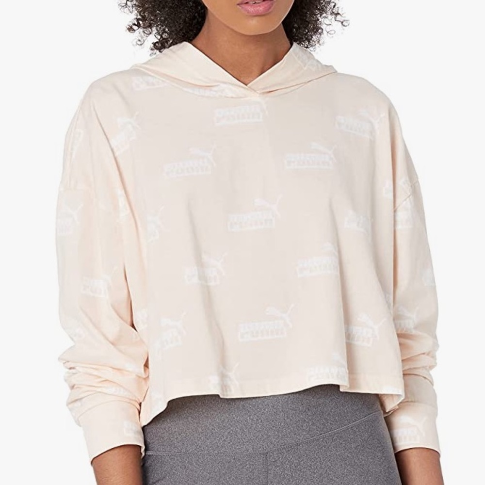 PUMA Amplified Cropped Hoodie in Cloud Pink